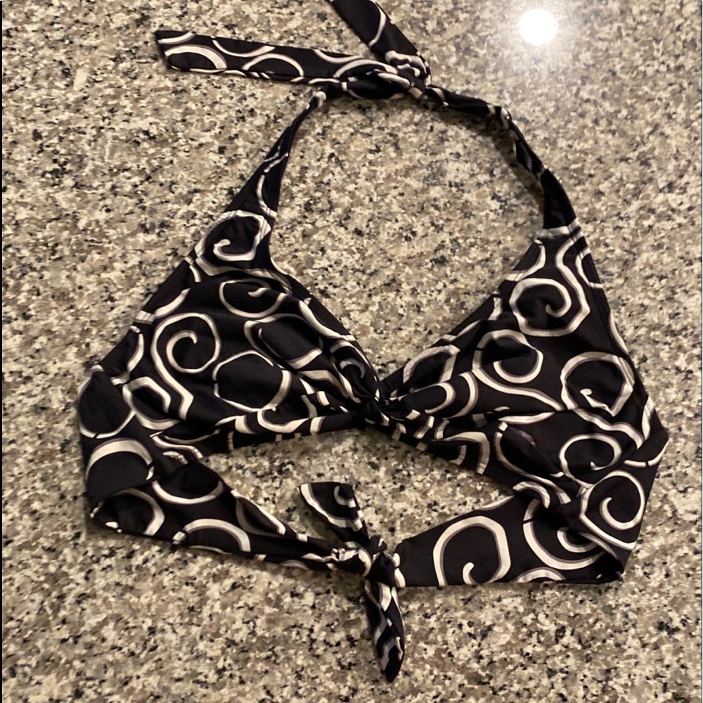 - TOP & BOTTOM JAG BIKINI “SET” top & bottom